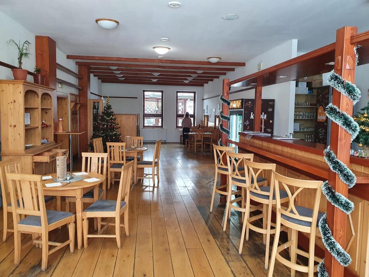 Hotel Zlaty Chlum Česká Ves Екстериор снимка
